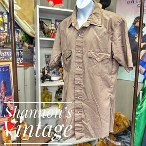 Open Range VNTG sz small pearl button shirt A22